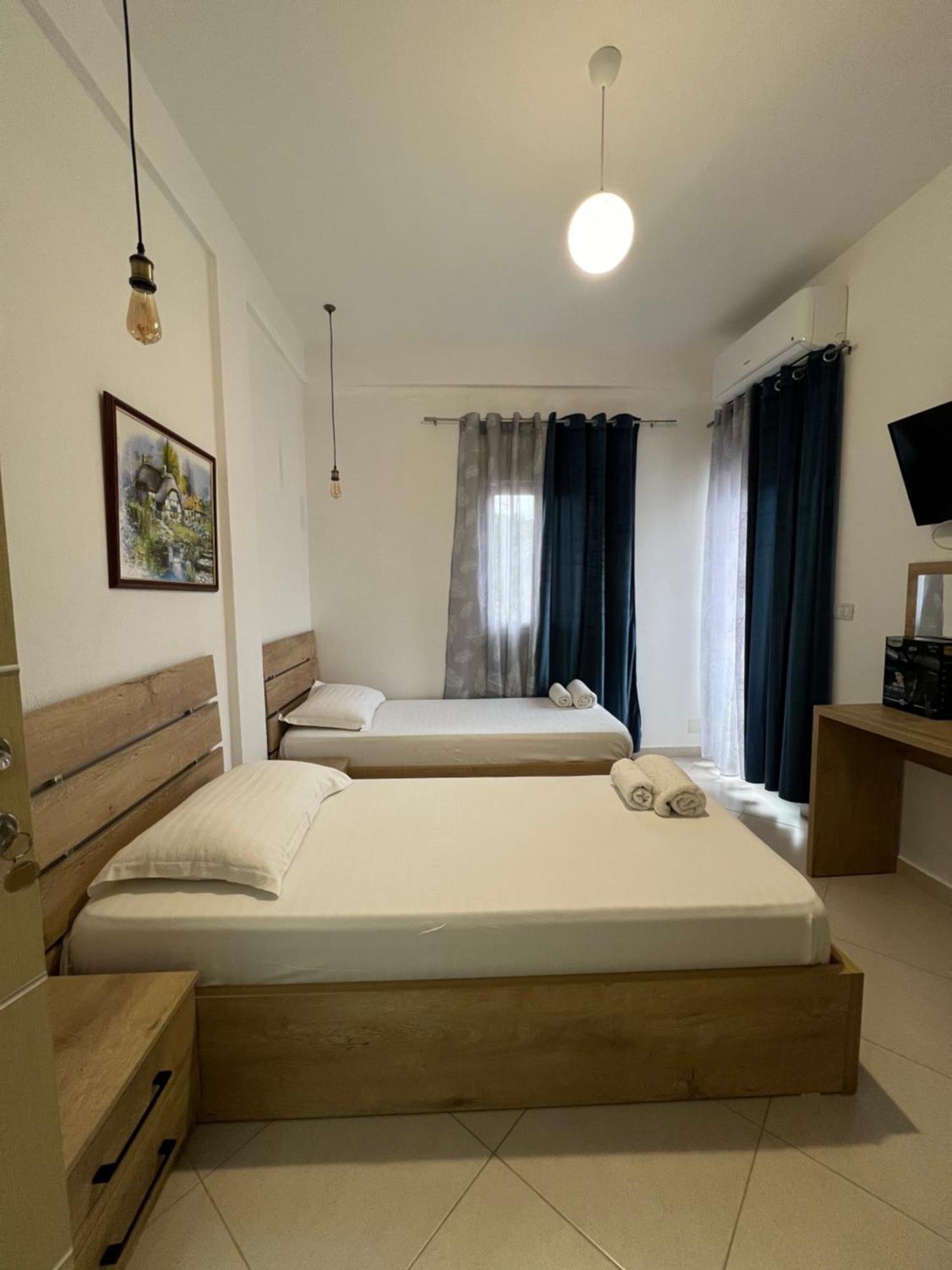 Hotel Apostoli Permet Exterior photo