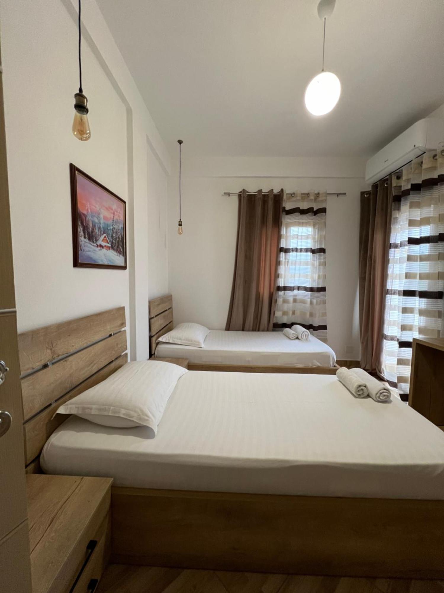 Hotel Apostoli Permet Exterior photo